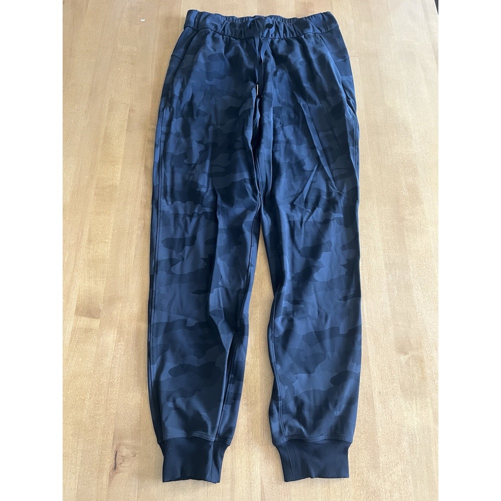 Lululemon On The Fly Jogger Luxtreme Incognito Camo Multi Grey Women's Pants 4